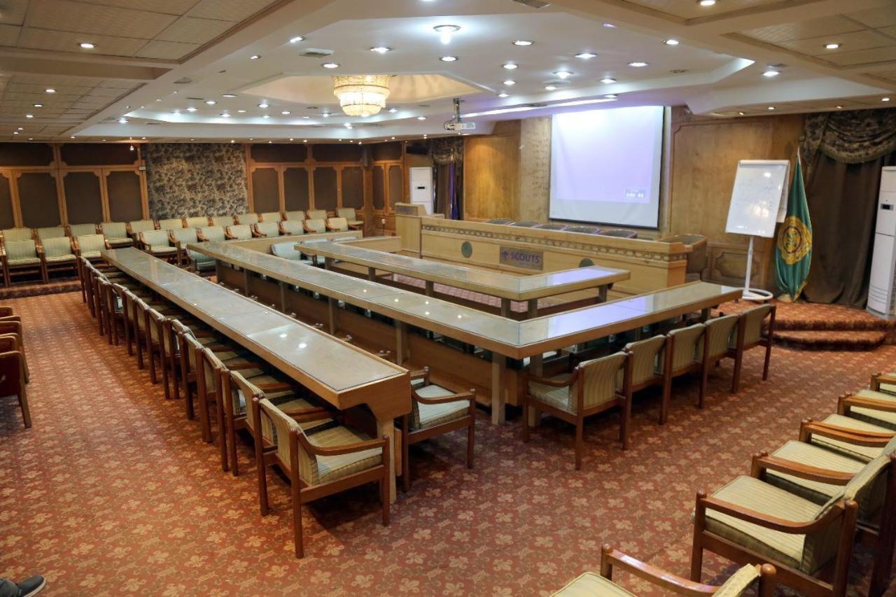 Cairo International Scout House Hotel Bagian luar foto