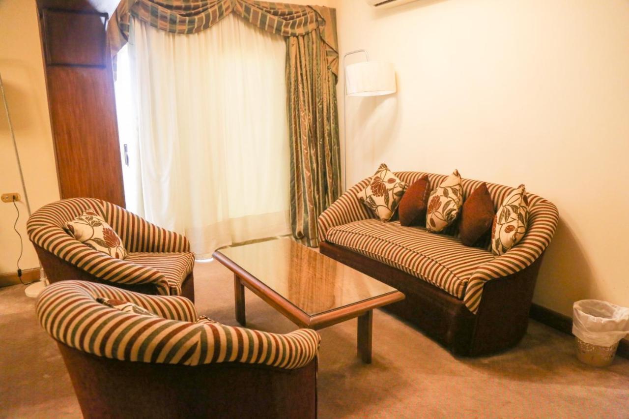 Cairo International Scout House Hotel Bagian luar foto